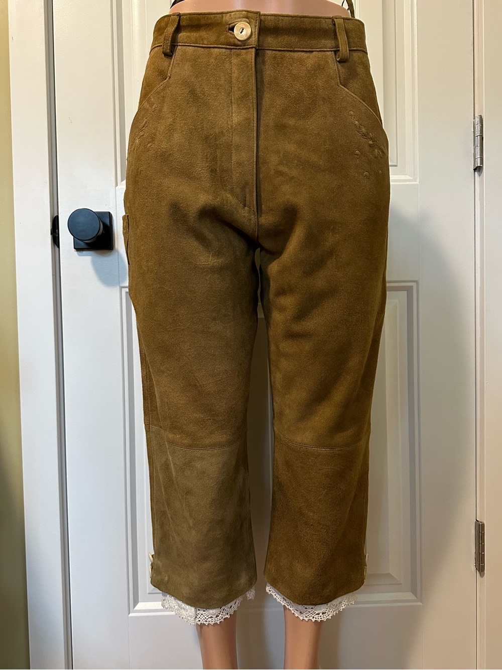 Almsach Brown Suede Lederhosen Cropped Pants Women’s Szie 14
